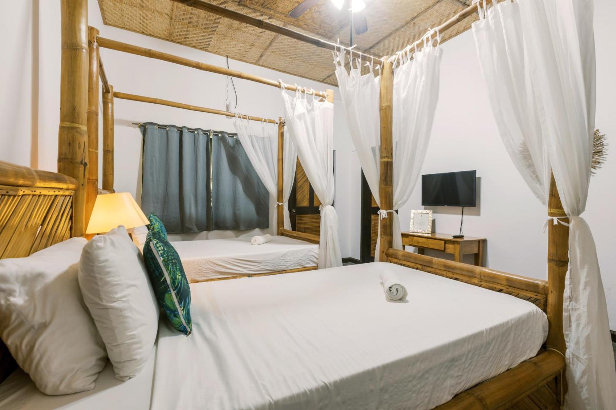 Nabulao Beach Resort Hinoba-an Exterior foto