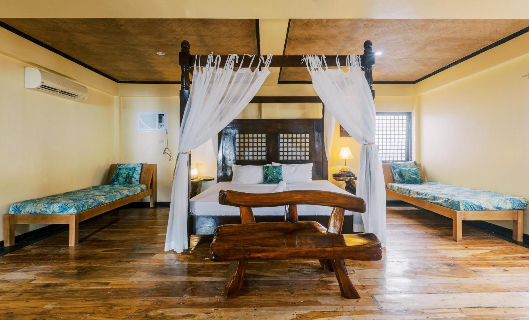 Nabulao Beach Resort Hinoba-an Exterior foto